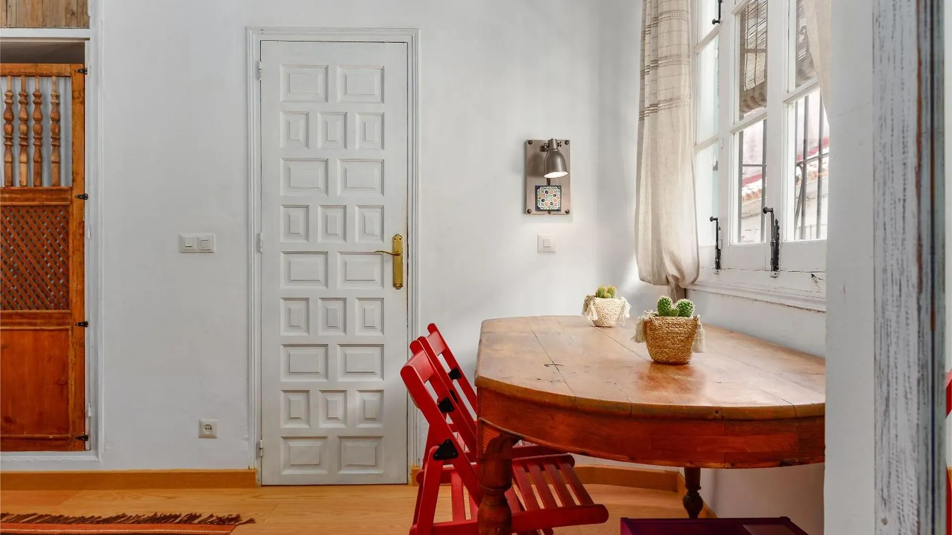 Apartamento Con Alma Vintage En El Casco Antiguo Marbella Apartment
