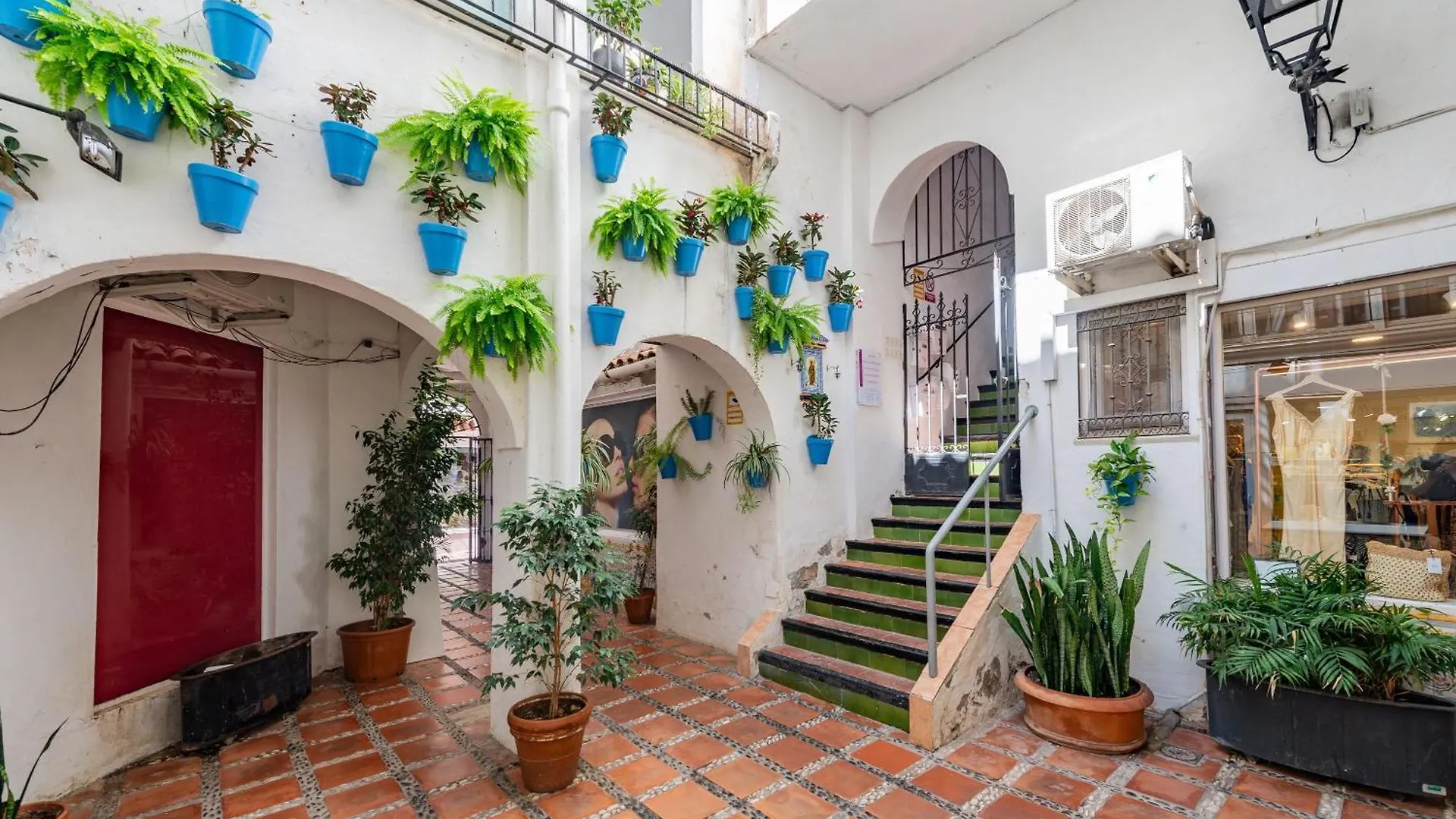 Apartamento Con Alma Vintage En El Casco Antiguo Marbella Apartment